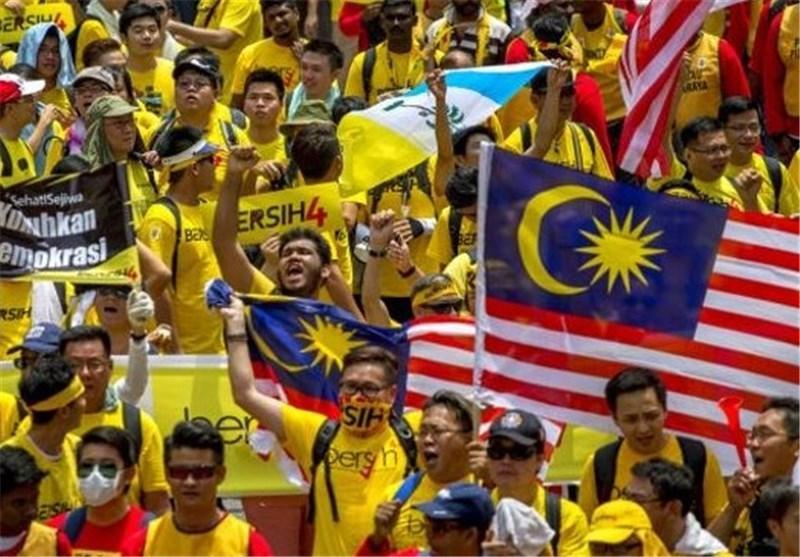 ده ها هزار مالزیایی خواهان استعفای نخست وزیر شدند