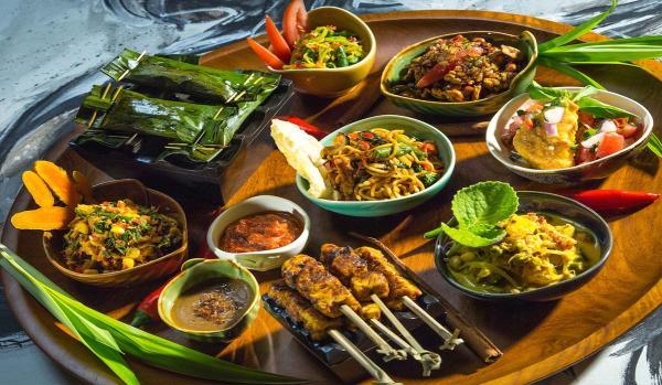 10 غذای سنتی بالی 10 غذای سنتی بالی