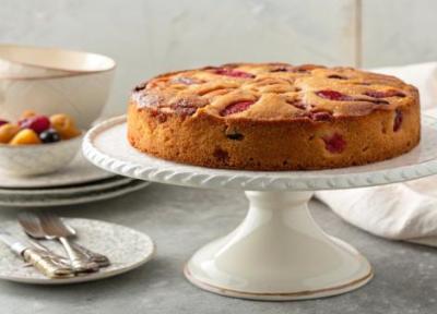 طرز تهیه کیک میوه ای خانگی نرم و خوش عطر